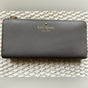 Kate Spade grey wallet